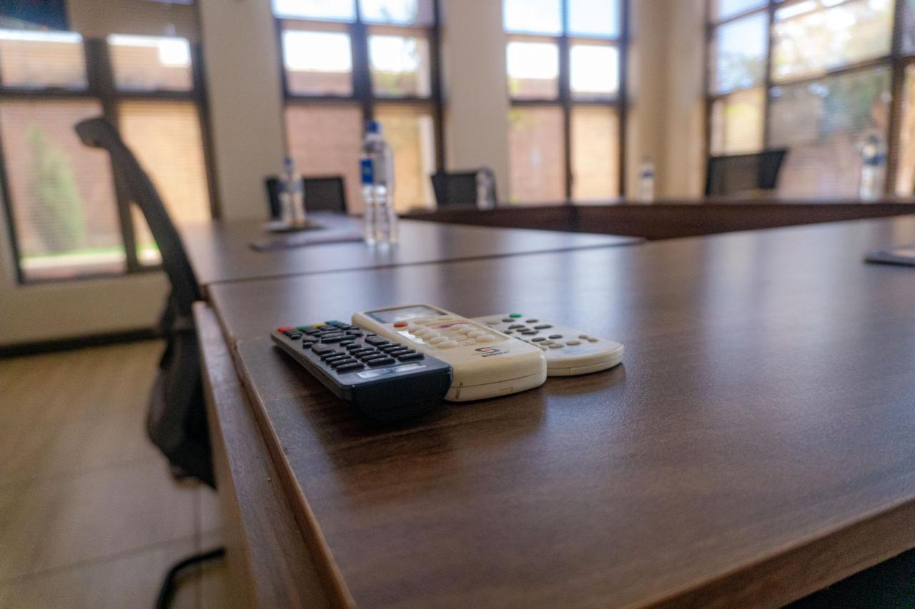 Legacy Suites Λιλόνγκουε Εξωτερικό φωτογραφία